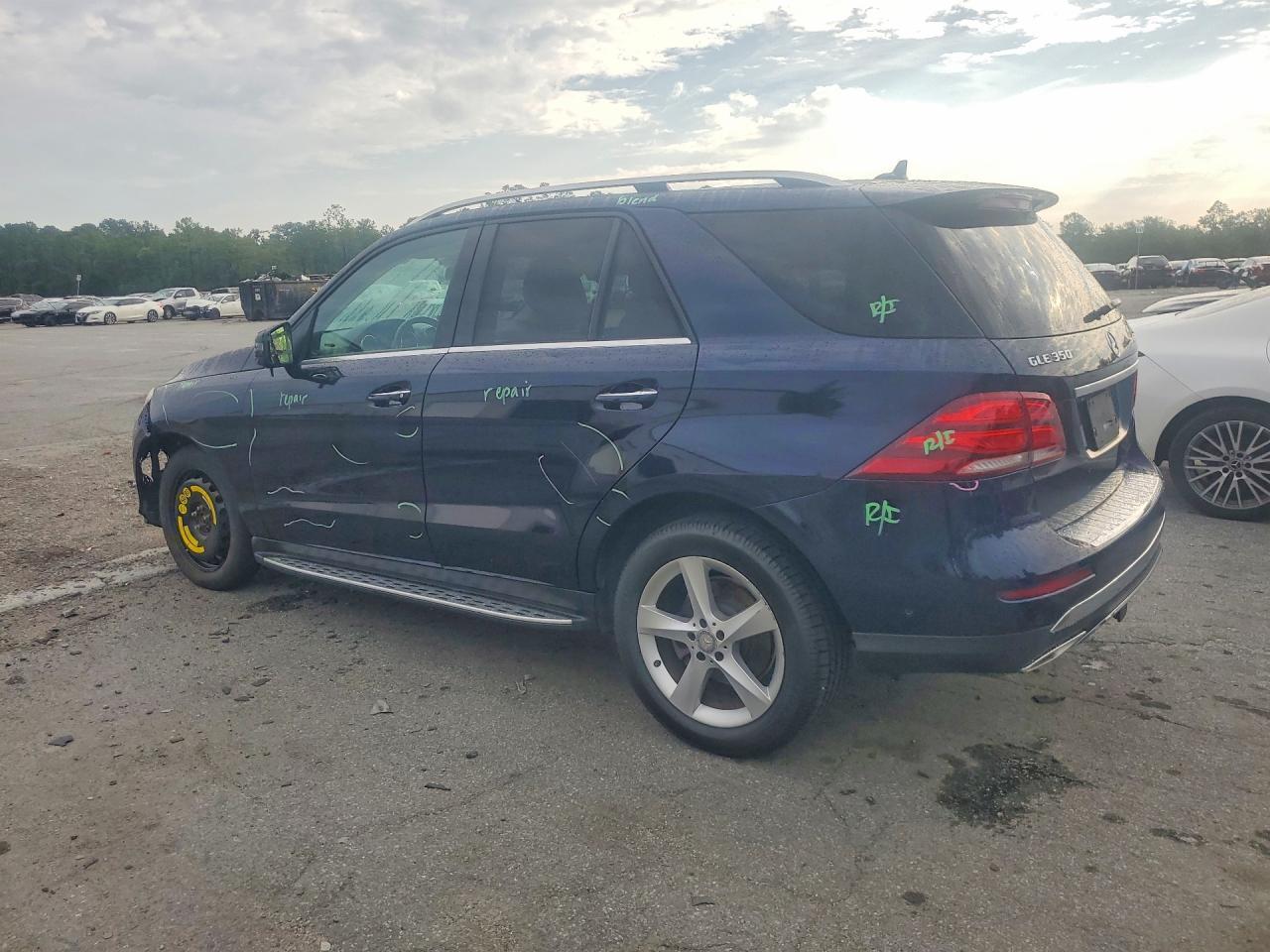2016 Mercedes-Benz Gle 350 4Matic - Фото 2