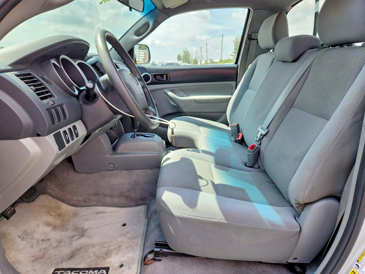 2010 Toyota Tacoma Base - Image 7