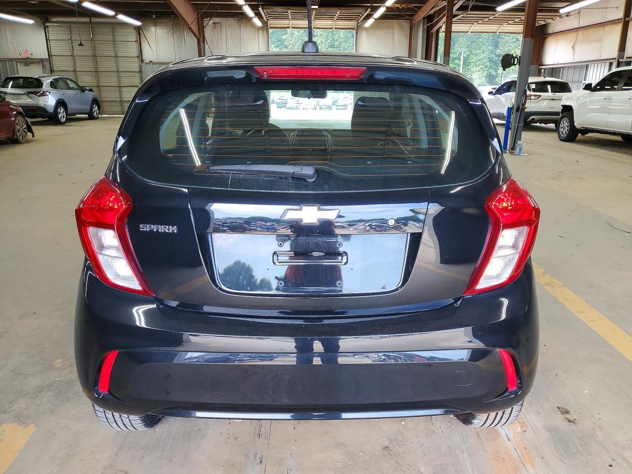 2021 Chevrolet Spark Ls - Фото 6