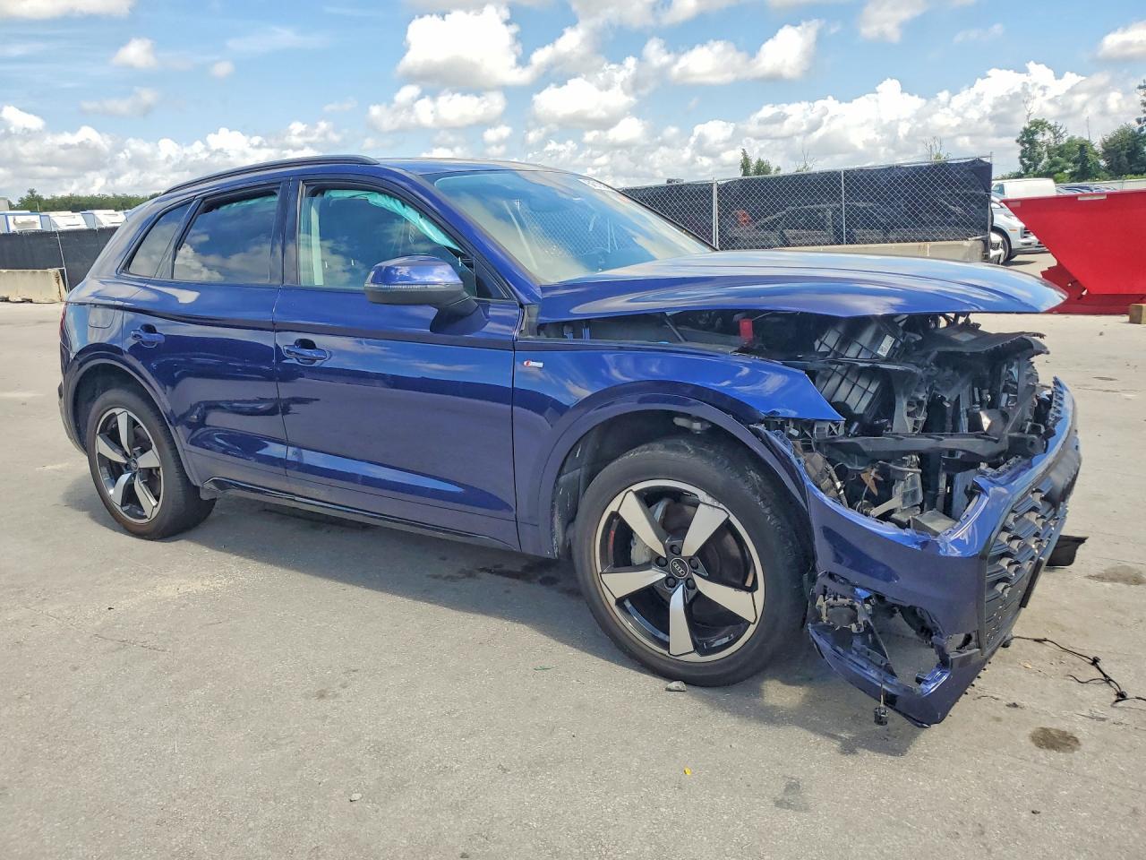2022 Audi Q5 Premium Plus 45 - Image 4