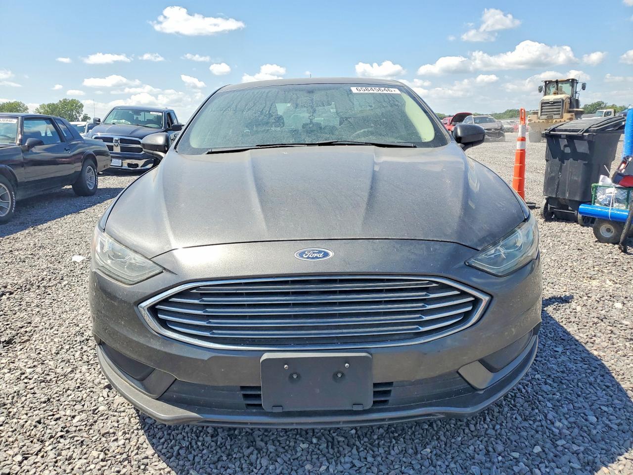 2017 Ford Fusion Se - Image 5