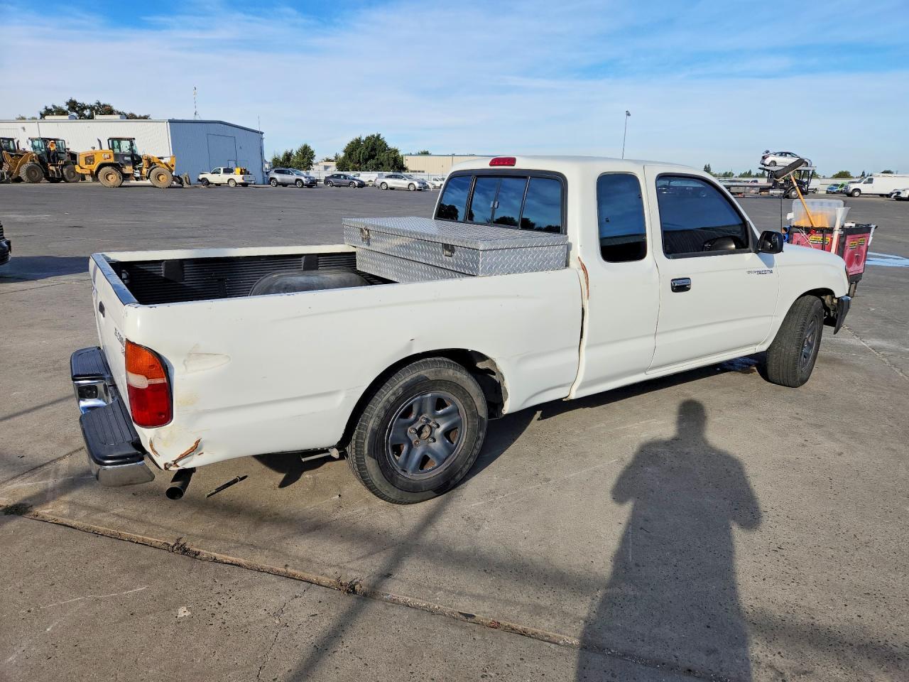 1998 Toyota Tacoma Base - Image 3