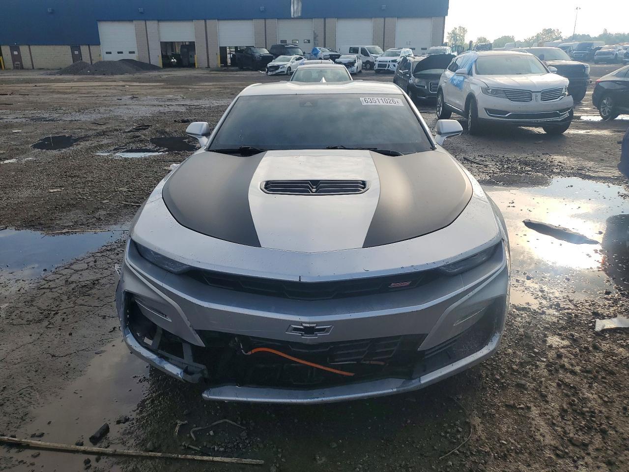 2019 Chevrolet Camaro Ss - Image 5