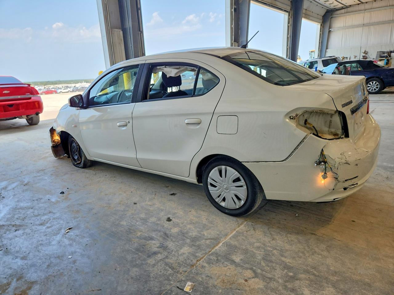 2017 Mitsubishi Mirage G4 Es - Image 2