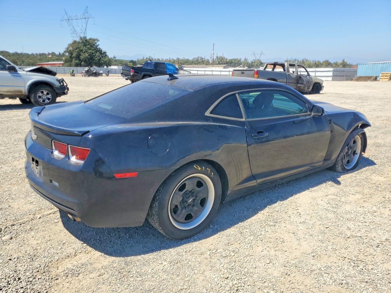 2013 Chevrolet Camaro Ls - Image 3
