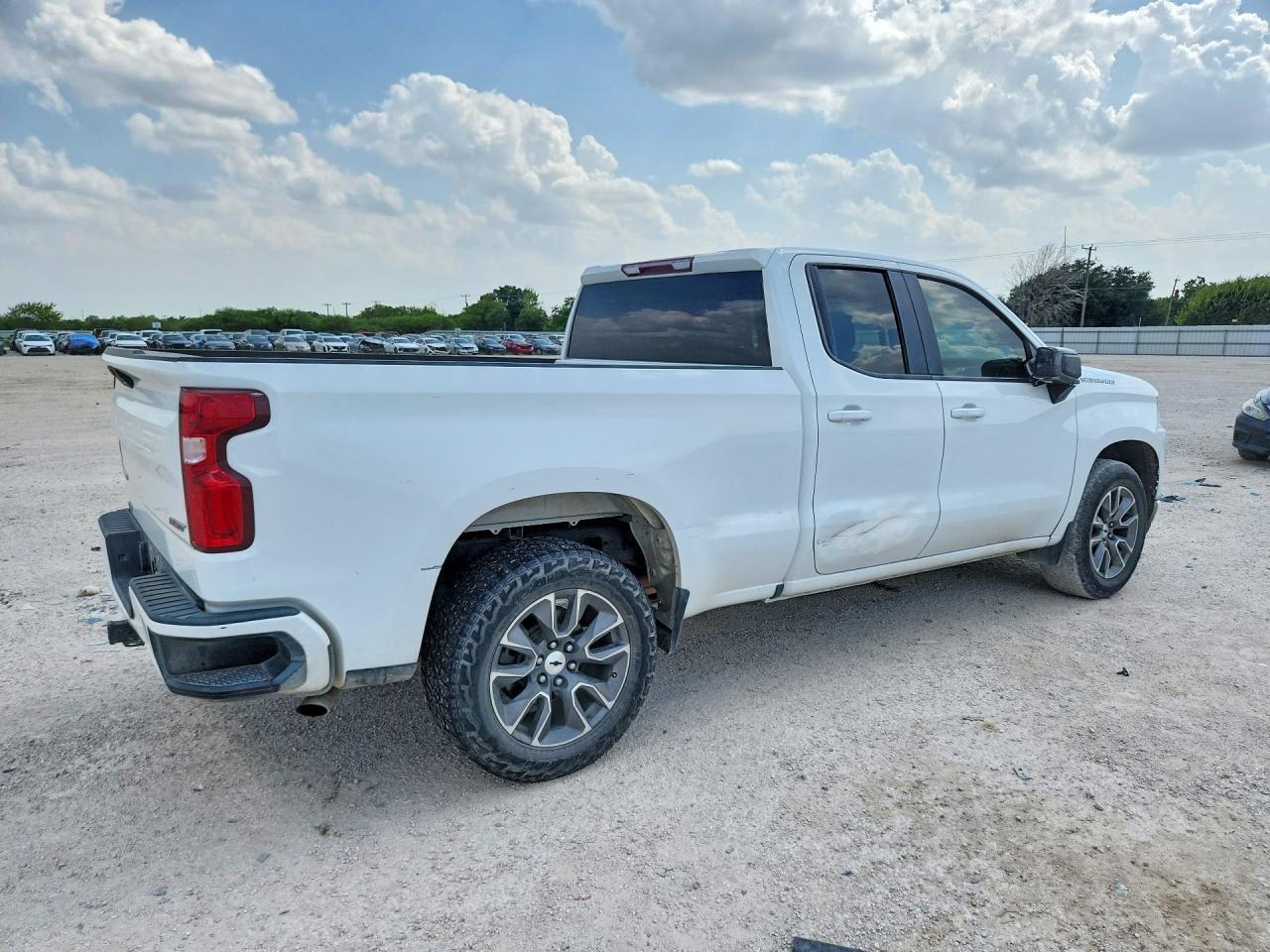 2020 Chevrolet Silverado C1500 Rst - Фото 3