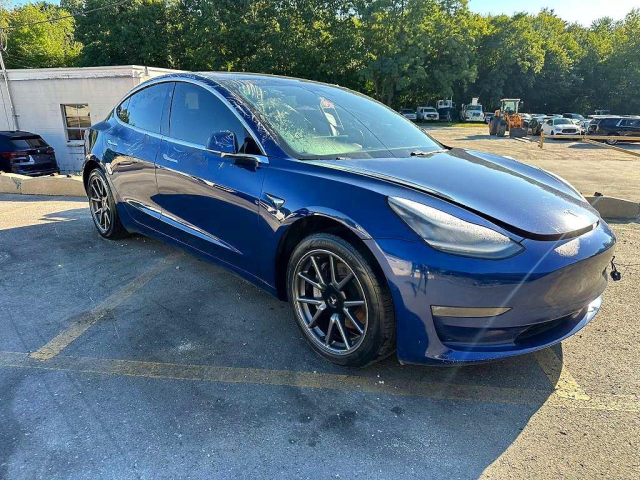 2020 Tesla Model 3 - Image 3