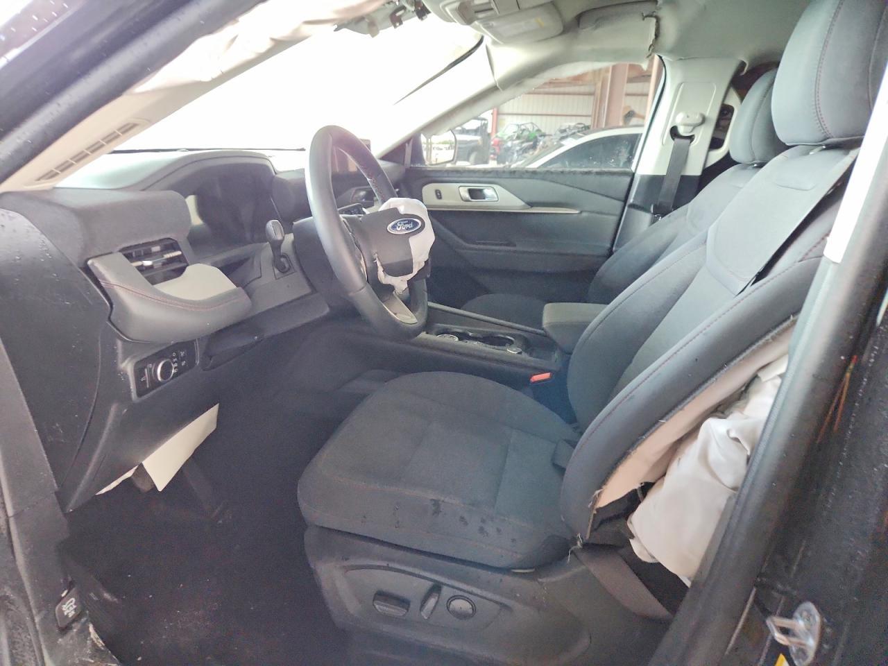 2025 Ford Explorer Active - Фото 7