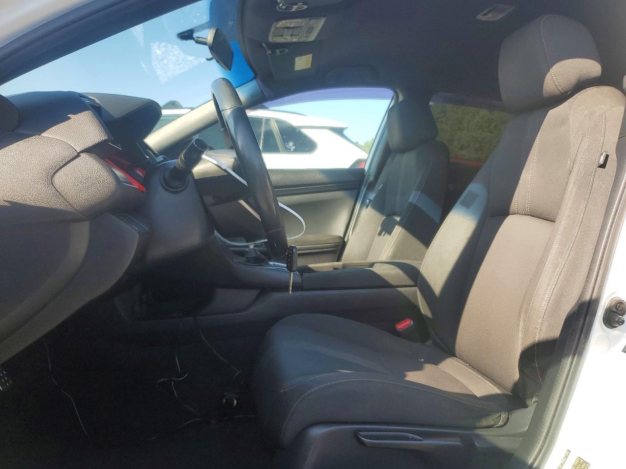 2018 Honda Civic Sport - Фото 7