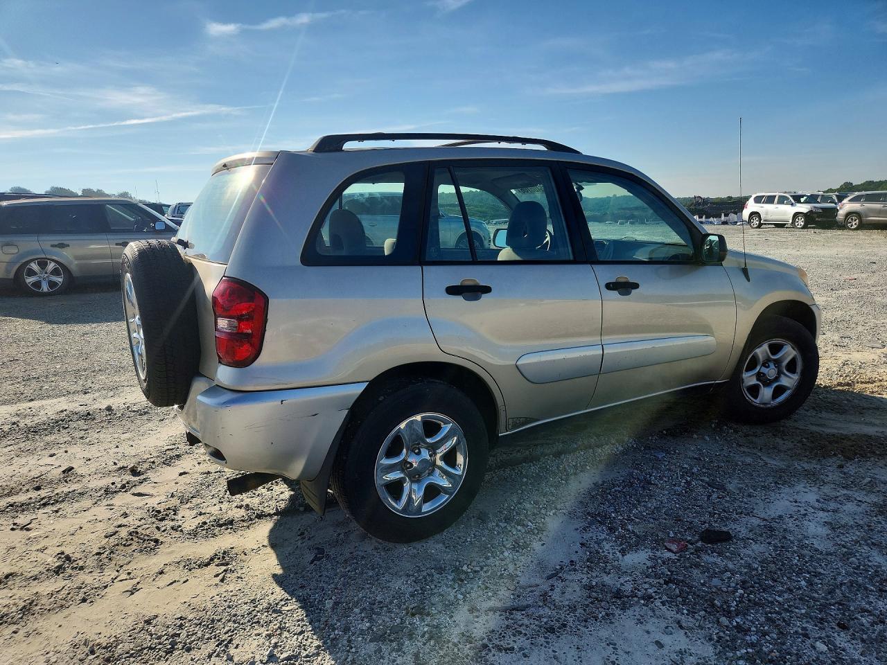 2004 Toyota Rav4 Base - Фото 3