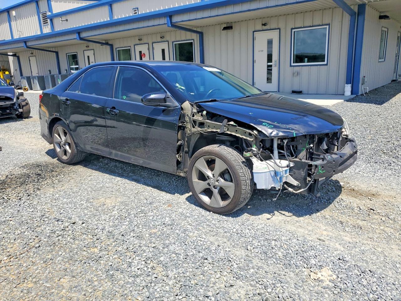 2012 Toyota Camry Se V6 - Image 4