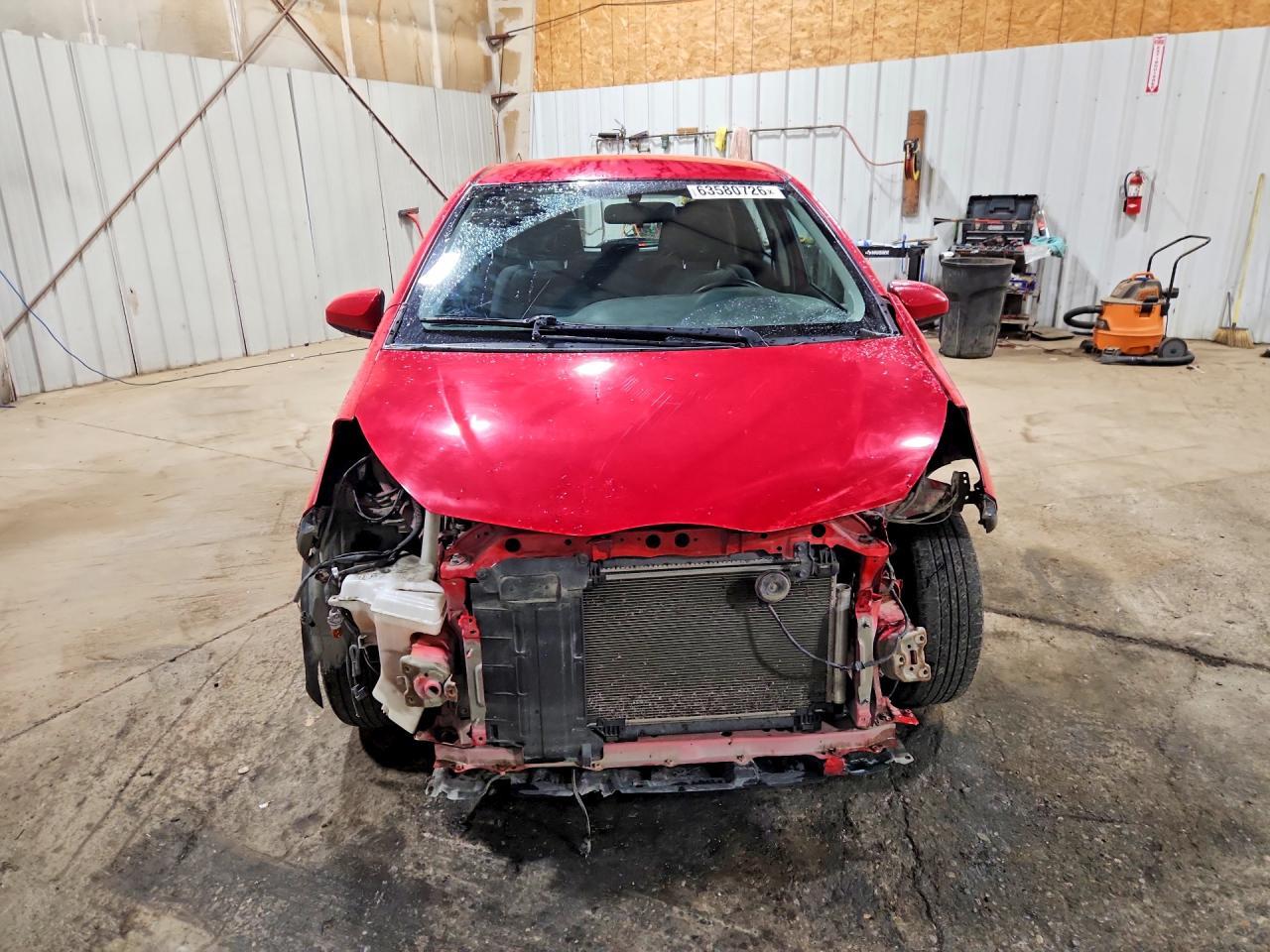 2016 Toyota Yaris 5-Door Le - Фото 5