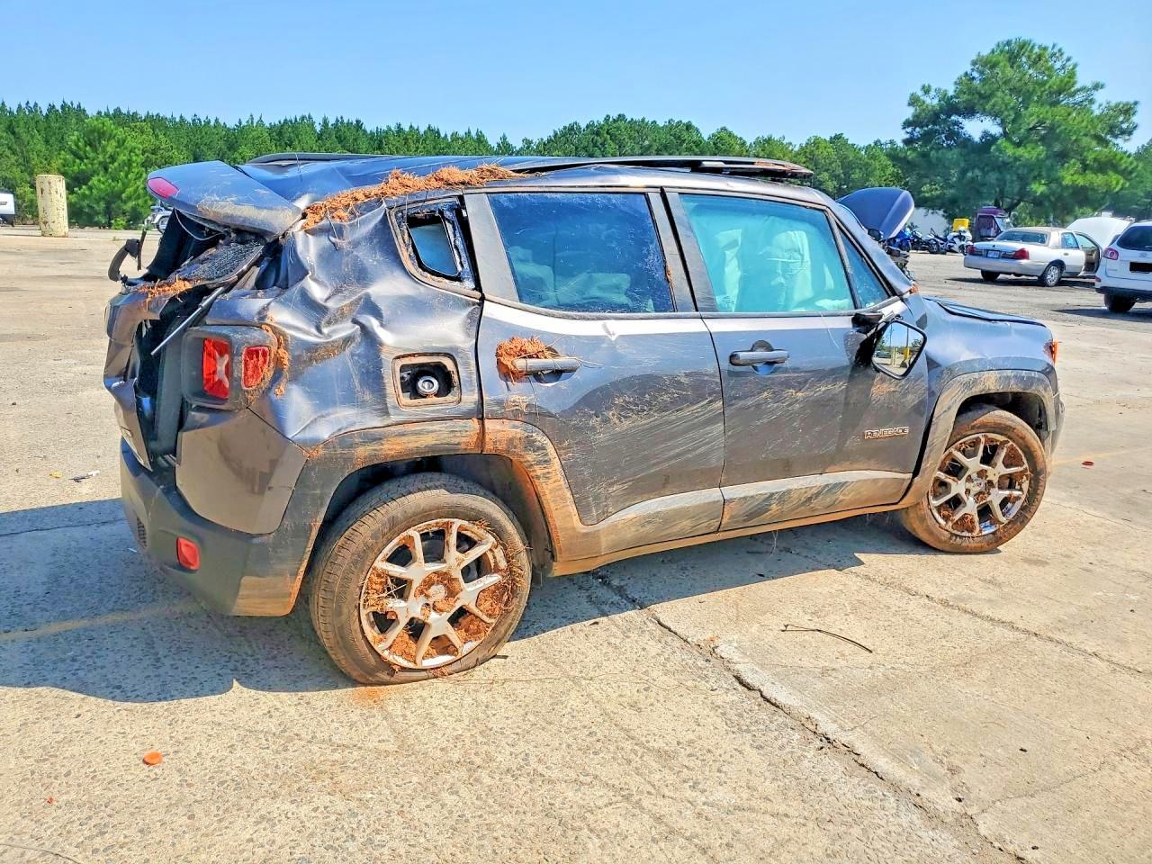 2019 Jeep Renegade Latitude - Фото 3