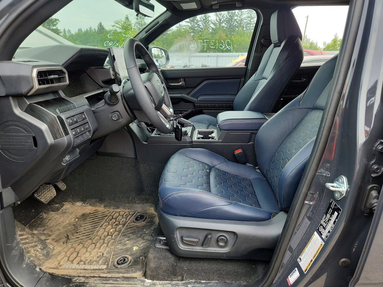 2025 Toyota 4Runner Limited - Фото 7
