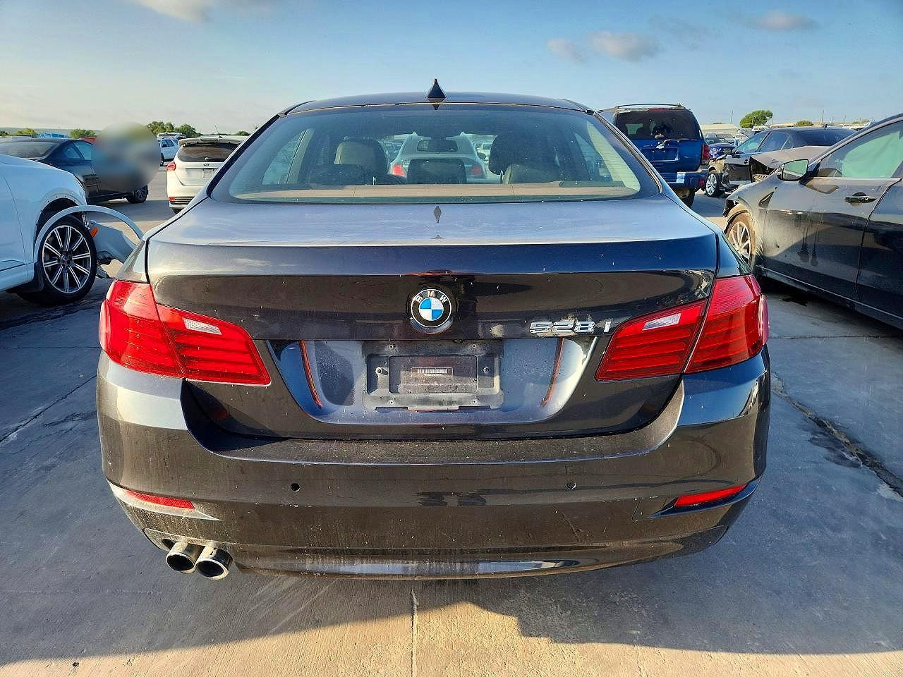 2016 BMW 528 I - Фото 6
