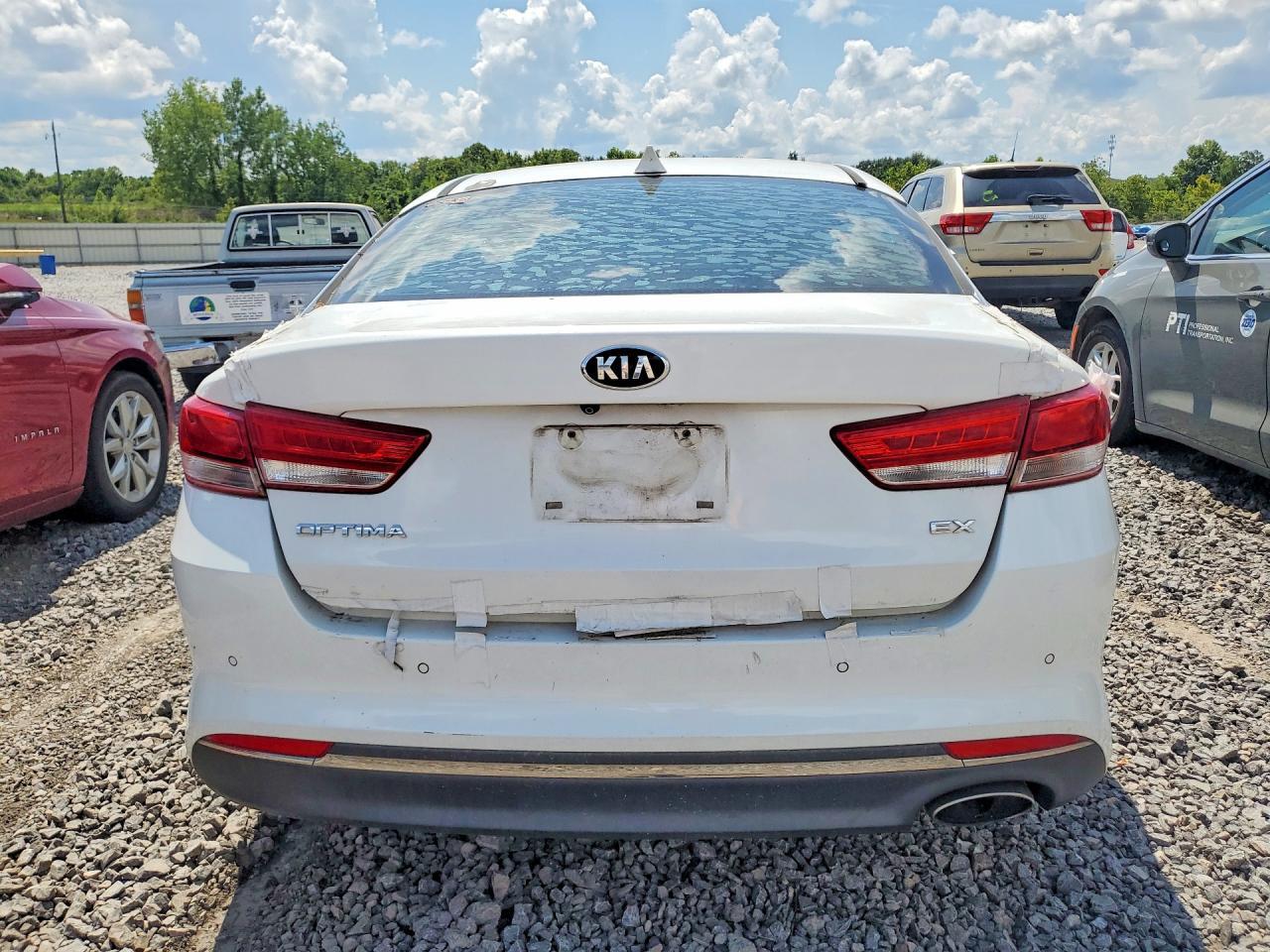 2016 Kia Optima Lx - Фото 6