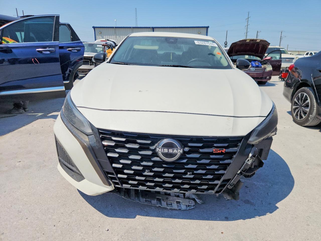2023 Nissan Altima Sr - Фото 5