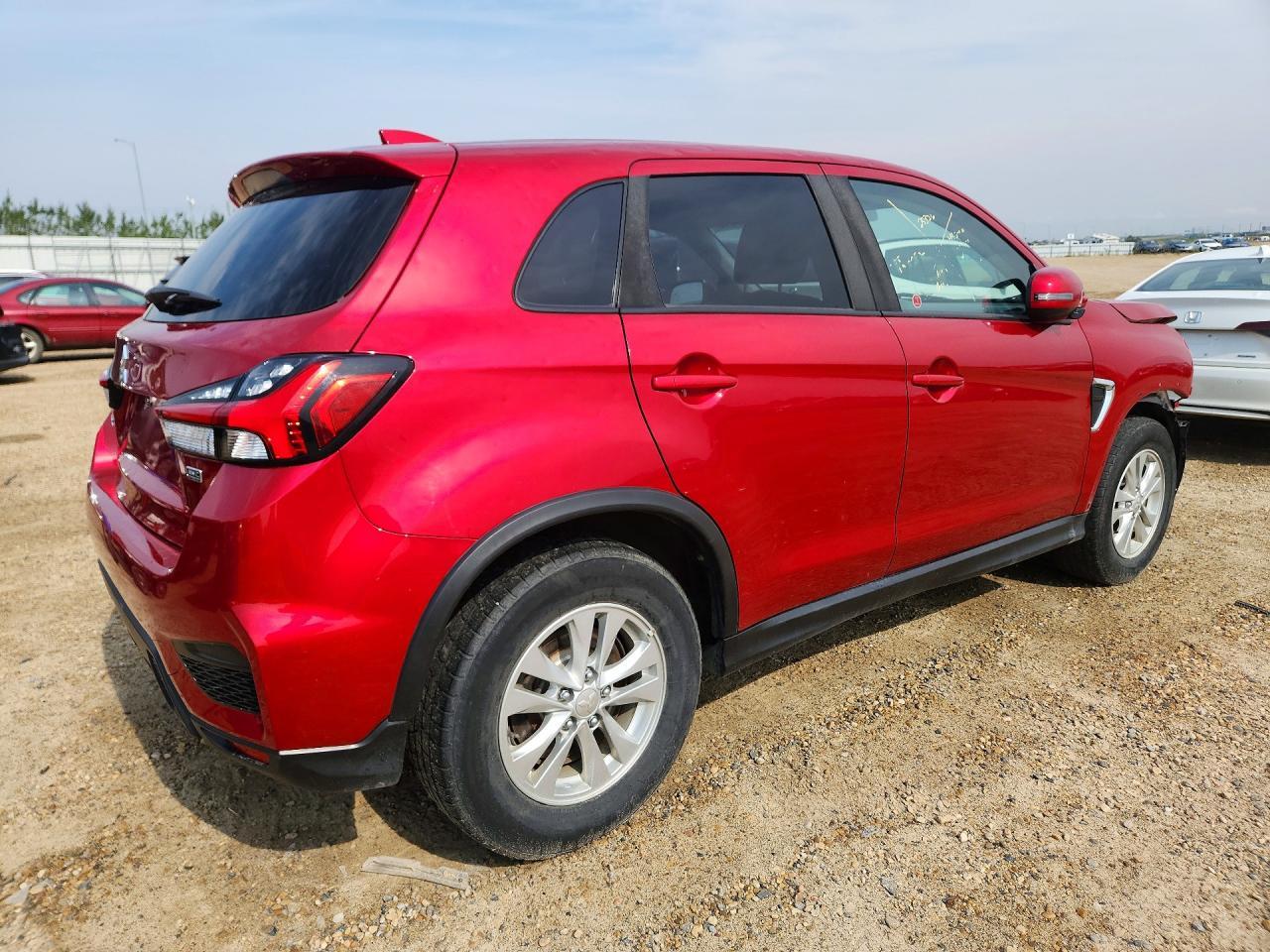 2021 Mitsubishi Rvr Se - Фото 3
