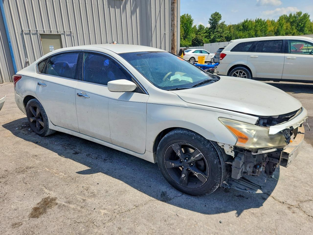 2013 Nissan Altima 2.5 - Фото 4