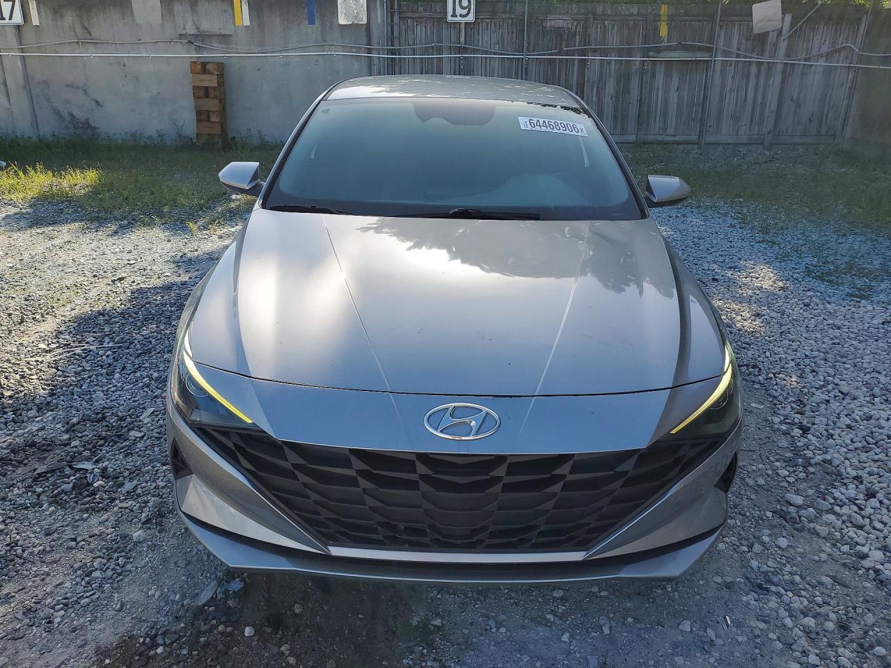 2022 Hyundai Elantra Sel - Image 5