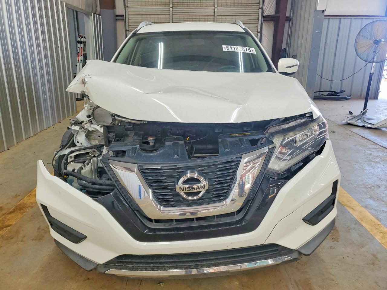 2017 Nissan Rogue S - Image 5
