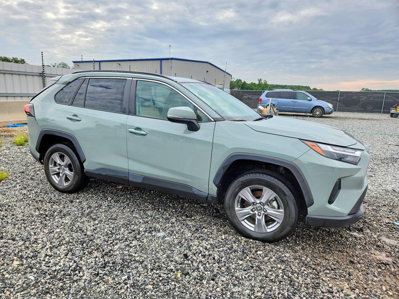 2022 Toyota Rav4 Xle - Фото 4