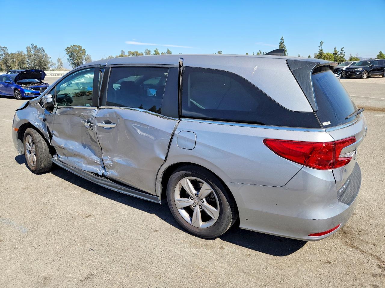 2019 Honda Odyssey Exl - Фото 2