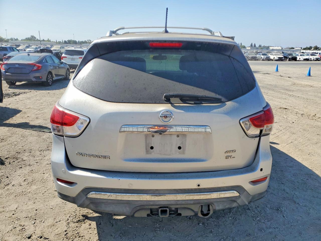 2016 Nissan Pathfinder Sl - Фото 6