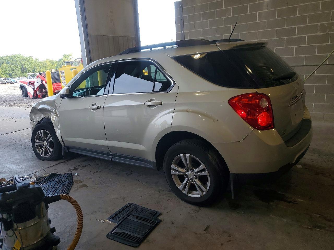 2015 Chevrolet Equinox Lt - Фото 2
