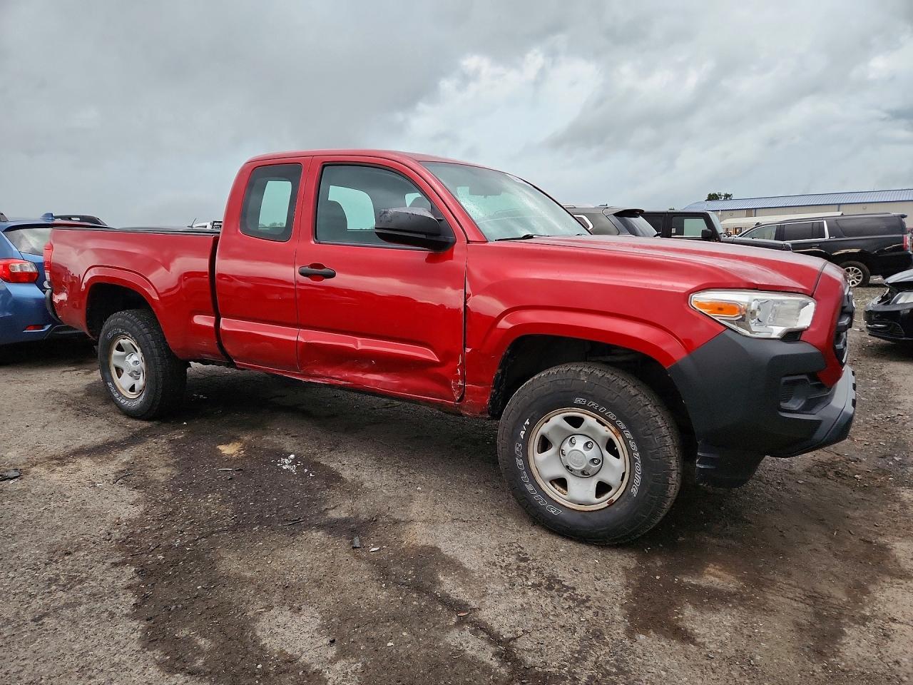 2017 Toyota Tacoma Sr - Фото 4