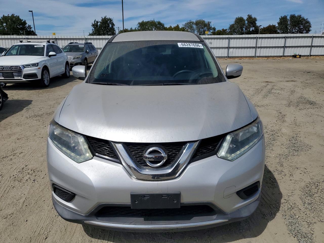 2015 Nissan Rogue S - Image 5