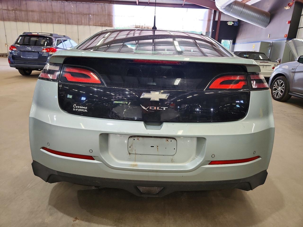 2011 Chevrolet Volt - Фото 6