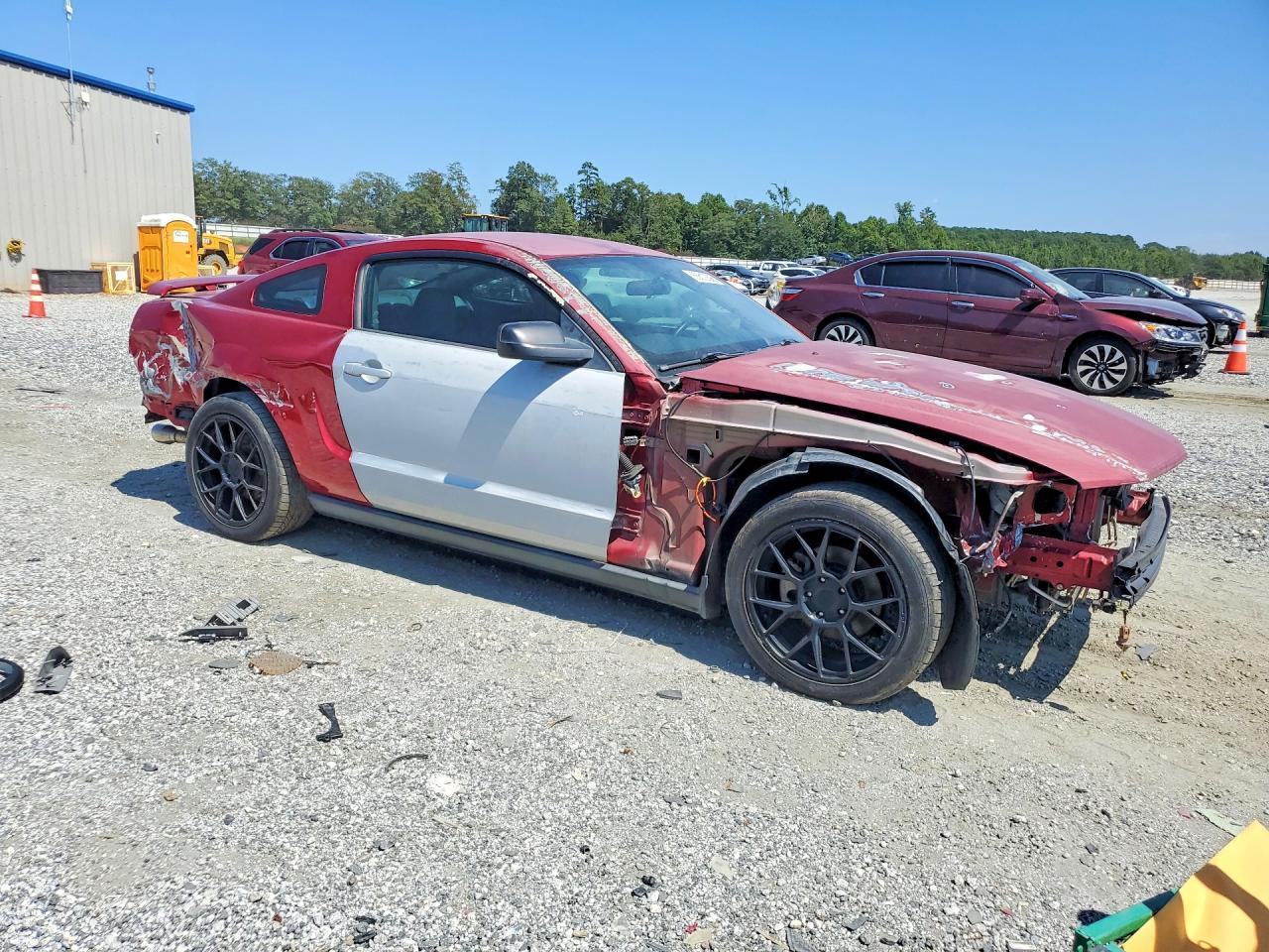 2005 Ford Mustang - Фото 4
