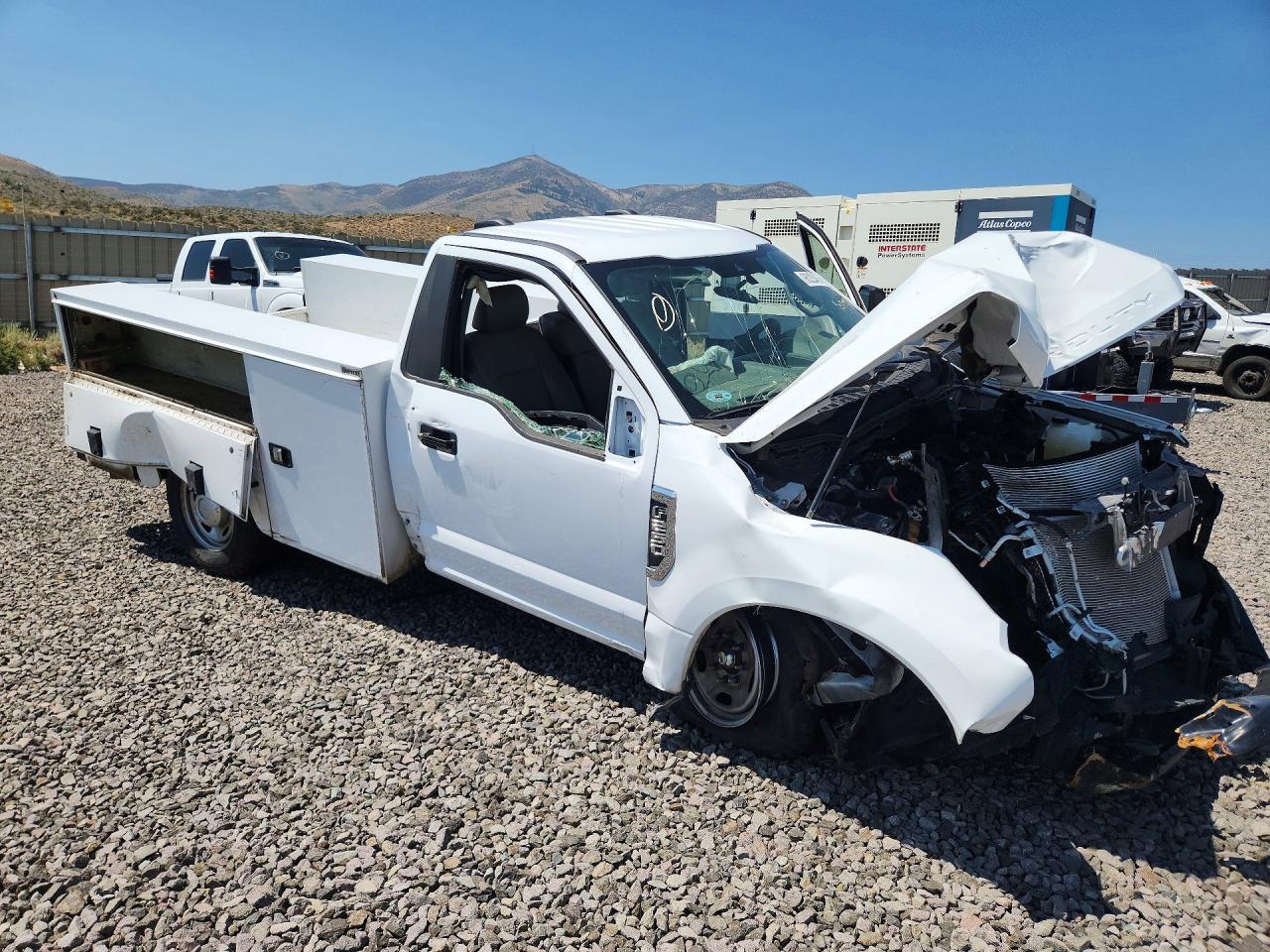 2022 Ford F250 Sd 2Wd V8 Ffv Reg Cab 6.2L Xl Utility / Service Body - Image 4
