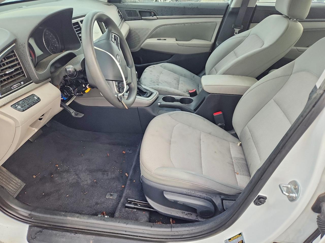 2017 Hyundai Elantra Se - Фото 7
