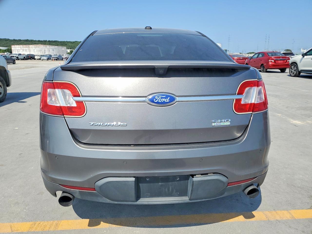 2012 Ford Taurus Sho - Фото 6
