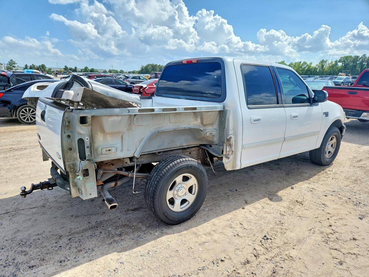 2002 Ford F150 Supercrew - Image 3