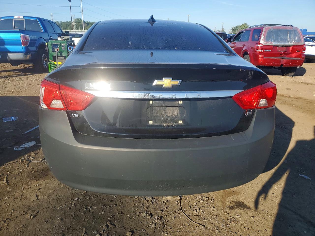 2019 Chevrolet Impala Lt - Image 6