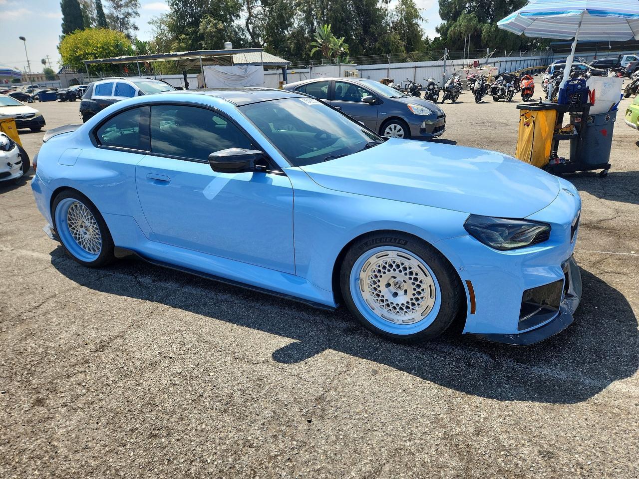 2025 BMW M2 - Фото 4