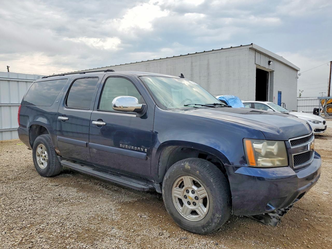 2007 Chevrolet Suburban K1500 - Фото 4