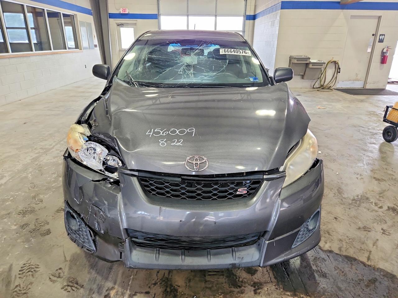 2010 Toyota Matrix S - Фото 5