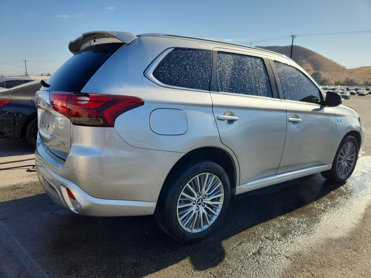 2022 Mitsubishi Outlander Sel - Фото 3