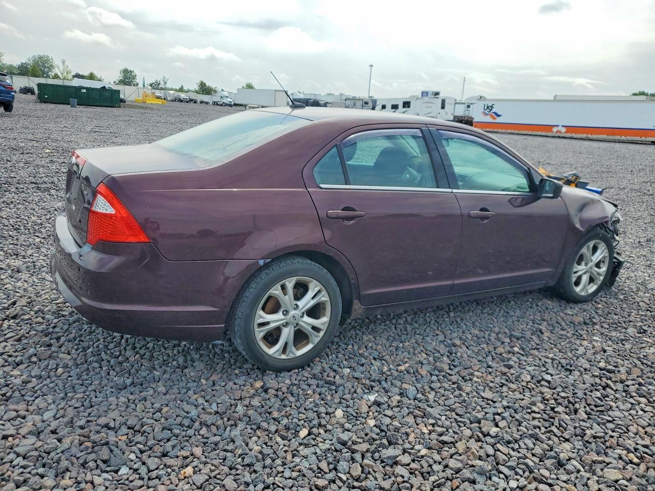 2012 Ford Fusion Se - Фото 3