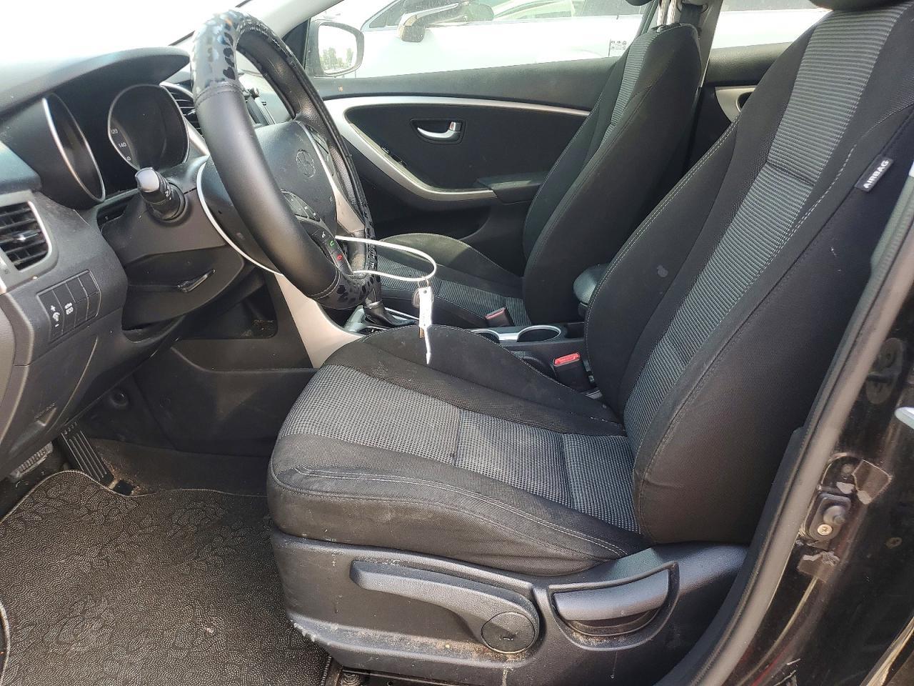 2013 Hyundai Elantra Gt Base - Image 7