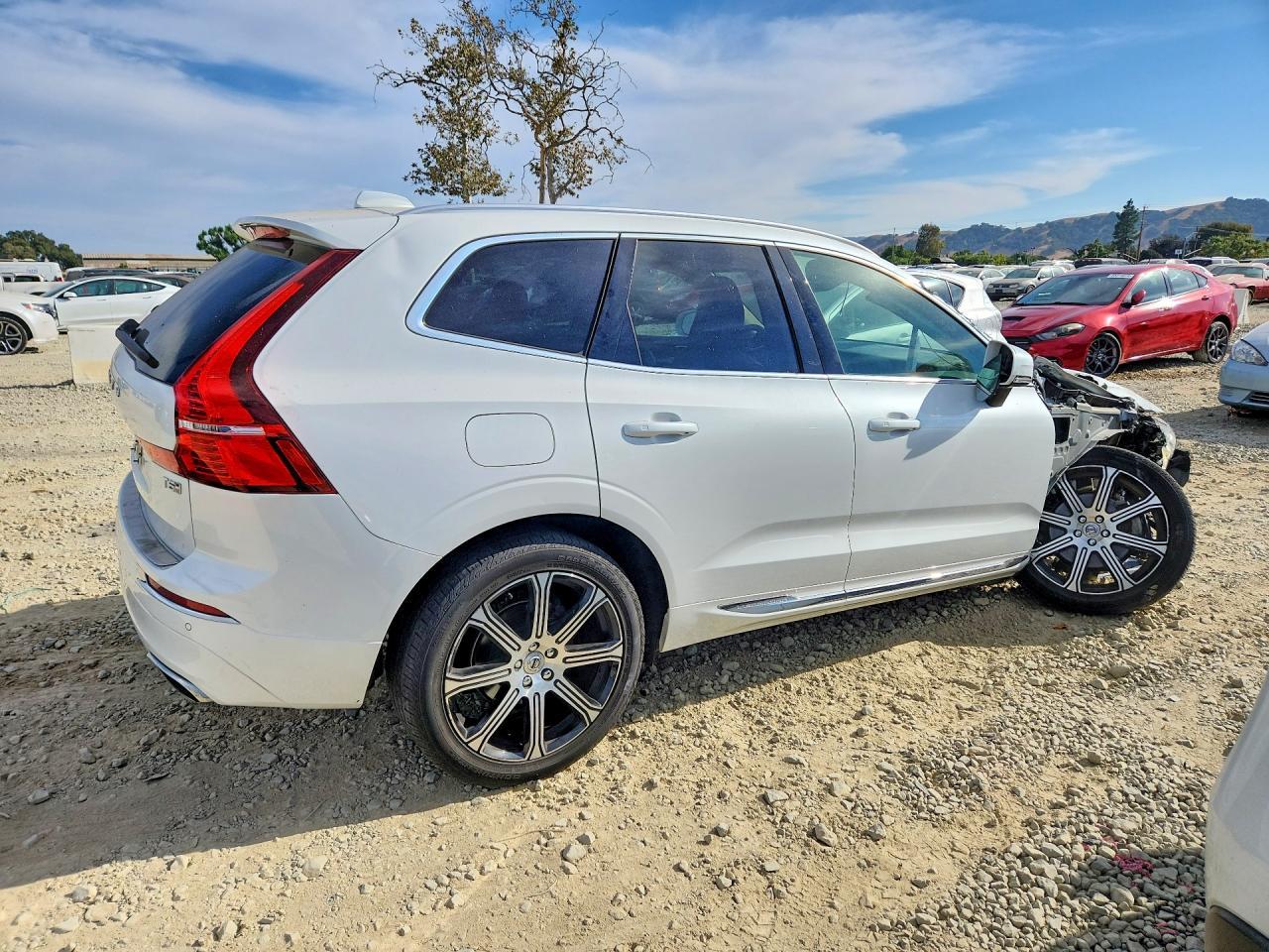 2020 Volvo Xc60 T5 Inscription - Фото 3
