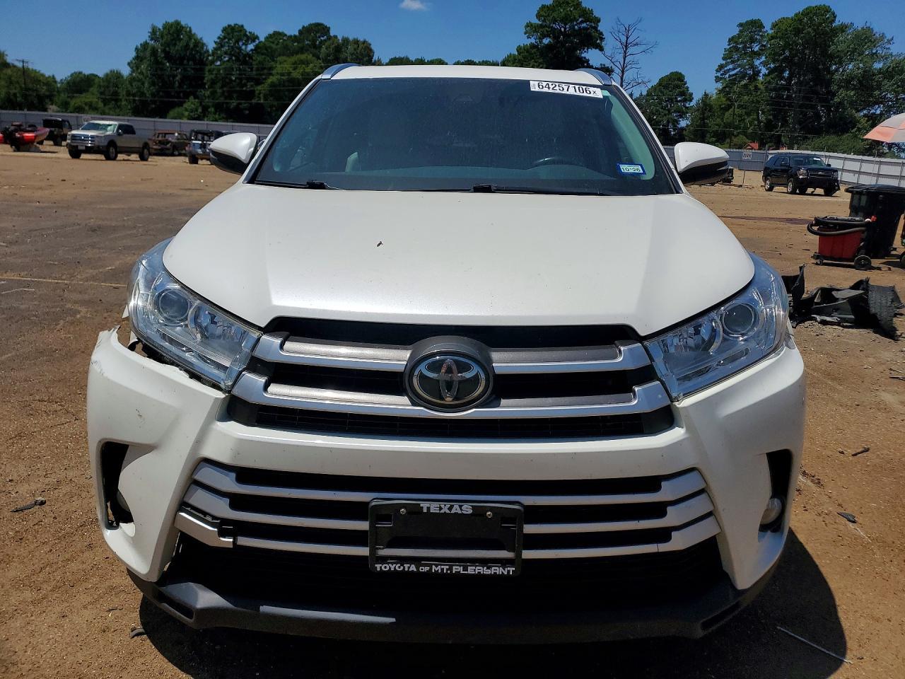 2019 Toyota Highlander Xle - Фото 5