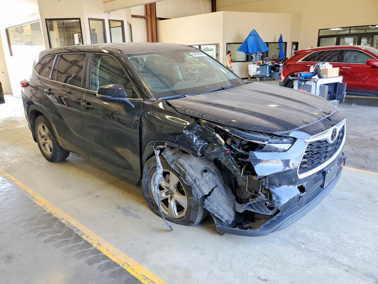 2023 Toyota Highlander Le - Фото 4