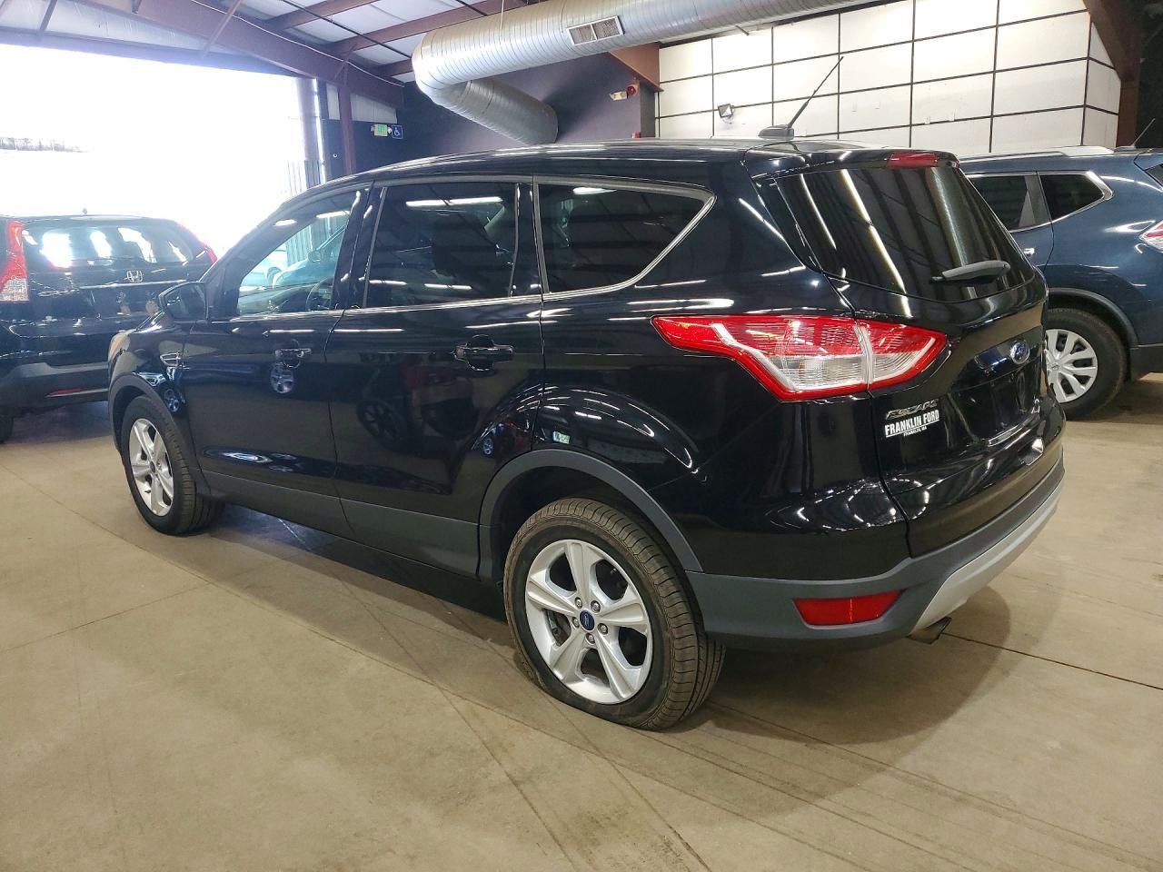 2016 Ford Escape Se - Фото 2