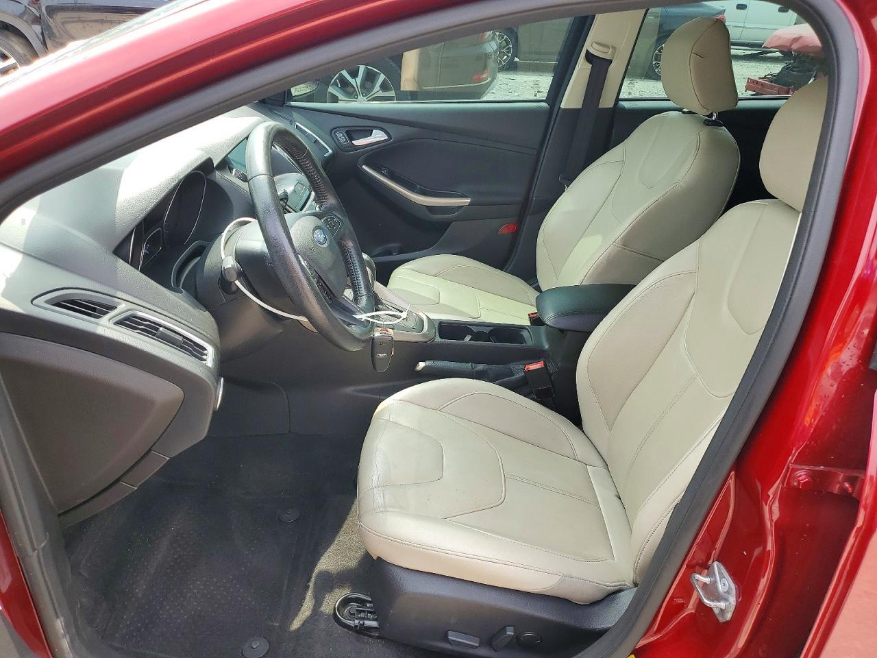 2017 Ford Focus Titanium - Image 7