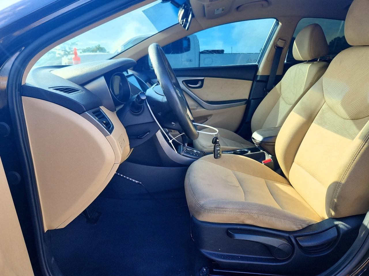 2013 Hyundai Elantra Gls - Фото 7